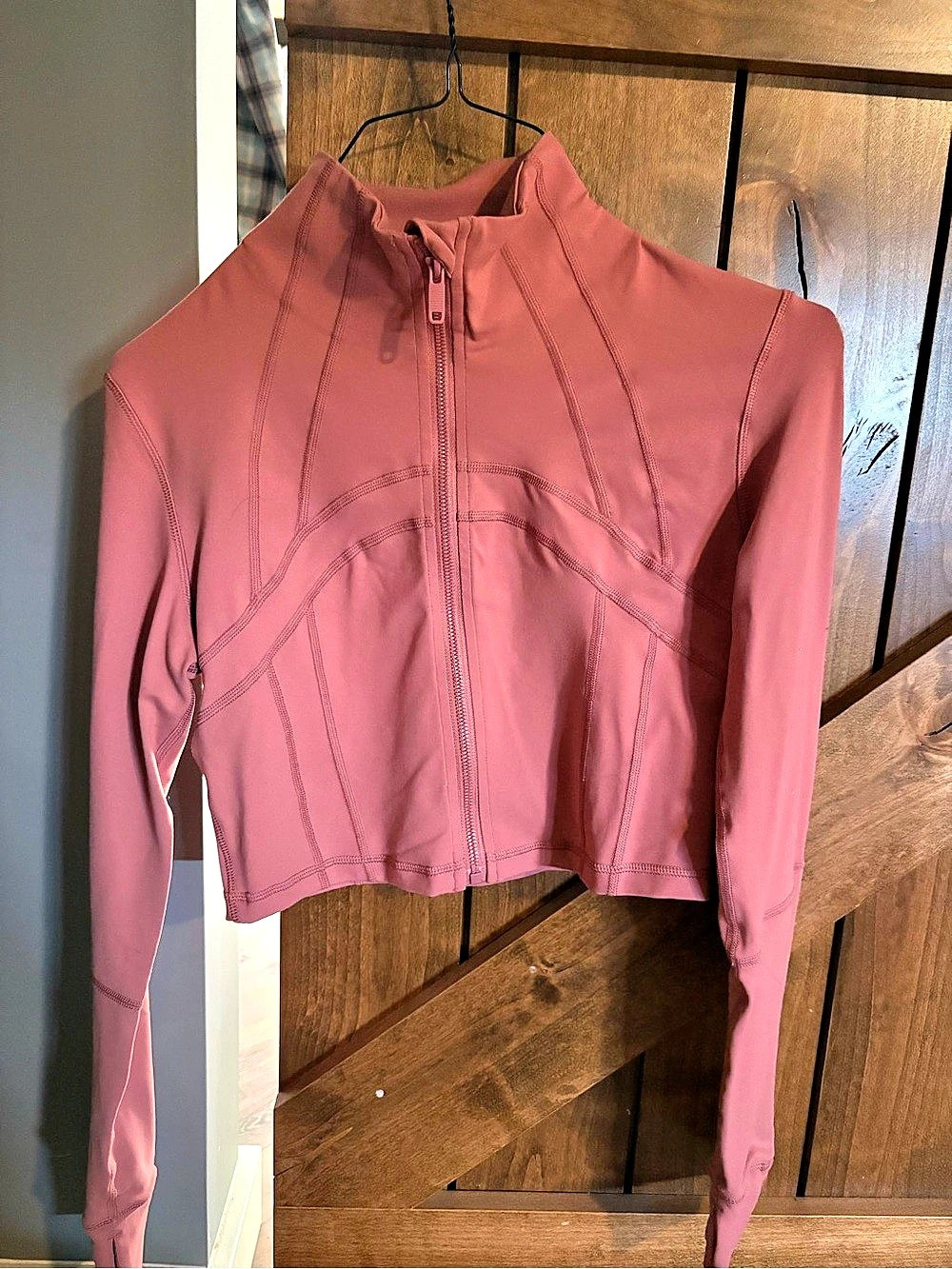 Slim Fit Contoured Cropped Jacket Buttery Soft Pink Size 8